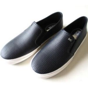 Michael kors navy blue leather sneaker